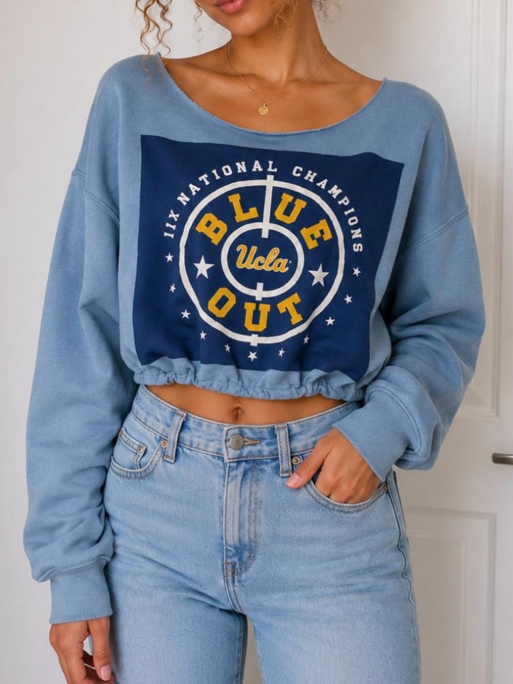 UCLA Bruins Crop Sweatshirt Vintage medium